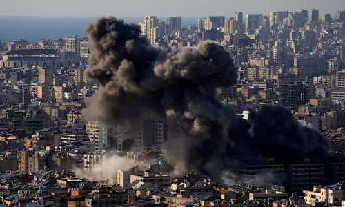 ഇസ്രായേൽ-ലബനാൻ ചർച്ച നിരായുധീകരണത്തിനുള്ള തന്ത്രം; ലബനീസ് സർക്കാർ പിന്മാറണമെന്നും ഹിസ്ബുല്ല