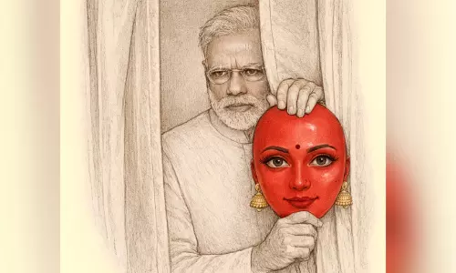 വനിത സംവരണത്തിന്റെ പേരിൽ മണ്ഡല പുനർനിർണയം; മൂന്ന് ബില്ലുകൾ എം.പിമാർക്ക് കൈമാറി