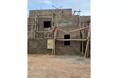 നിർമാണ സ്ഥലങ്ങളിലെ സുരക്ഷ: മുനിസിപ്പാലിറ്റി പരിശോധന തുടരുന്നു