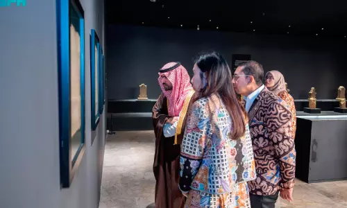 ഇന്തോനേഷ്യൻ ദേശീയ മ്യൂസിയം സന്ദർശിച്ച് സൗദി സാംസ്കാരിക മന്ത്രി