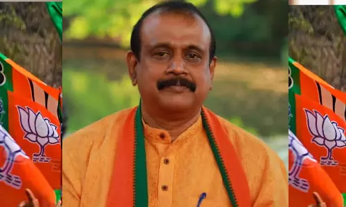 കൊടും വർഗീയതയുമായി ടി.പി. സെൻകുമാർ: ‘മതാടിസ്ഥാനത്തിൽ വിഭജിച്ചാൽ കേരളത്തിൽ 95 സീറ്റിൽ ബി.ജെ.പി ജയിക്കും, 6% വോട്ടുള്ള ക്രിസ്ത്യൻ സഭ ആരെയാണ് പേടിപ്പിക്കുന്നത്? പോണാൽ പോകട്ടും പോടാ’ കൊടും വർഗീയതയുമായി ടി.പി. സെൻകുമാർ: ‘മതാടിസ്ഥാനത്തിൽ വിഭജിച്ചാൽ കേരളത്തിൽ 95 സീറ്റിൽ ബി.ജെ.പി ജയിക്കും, 6% വോട്ടുള്ള ക്രിസ്ത്യൻ സഭ ആരെയാണ് പേടിപ്പിക്കുന്നത്? പോണാൽ പോകട്ടും പോടാ’