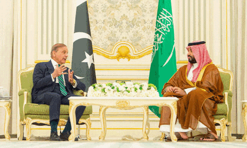 പാകിസ്​താന് സൗദിയുടെ വൻ സാമ്പത്തിക കൈത്താങ്ങ്