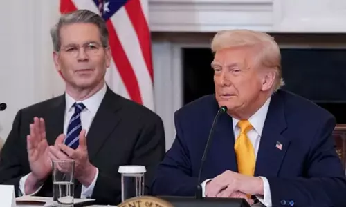 ഇന്ത്യക്ക് റഷ്യയിൽ നിന്ന് എണ്ണ വാങ്ങാം; അനുമതി പുതുക്കി യു.എസ്