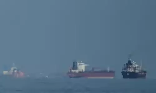 ഹുർമുസ് കടലിടുക്കിൽ ഇന്ത്യൻ ടാങ്കറിന് നേരെ വെടിവെപ്പ്