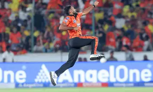 ഹൈദരബാദിൽ ചെന്നൈ വീണു; സൺറൈസേഴ്സിന്‍റെ വിജയം 10 റൺസിന്