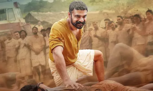 കുതിച്ചെത്തി പക്ഷെ കലക്ഷനിൽ കിതച്ച് പള്ളിച്ചട്ടമ്പി; ചിത്രം നാലാം ദിവസം നേടിയത്...