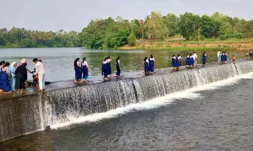 ദൃശ്യ ഭംഗിയിൽ അപകടമൊളിപ്പിച്ച് പരിയാരം തടയണ