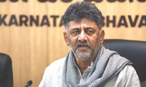 ‘ഇന്ത്യ ജനാധിപത്യ രാജ്യമാണ്, ഇവിടെ നടക്കേണ്ടത് ഹിറ്റ്‌ലർ നിയമവാഴ്ചയല്ല’; കേന്ദ്ര സർക്കാറിനെതിരെ ഡി.കെ ശിവകുമാർ