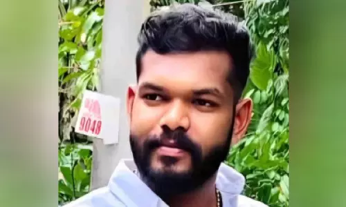 മ​ദ്യ​പാ​ന​ത്തി​നി​ടെ ത​ർ​ക്കം; യു​വാ​വി​നെ ക​ഴു​ത്ത്​ ഞെ​രി​ച്ച്​ കൊ​ന്നു