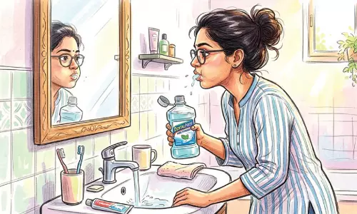 മൗത്‍വാഷ് ഉപയോഗിക്കാറുണ്ടോ​? എങ്കിൽ സൂക്ഷിക്കുക