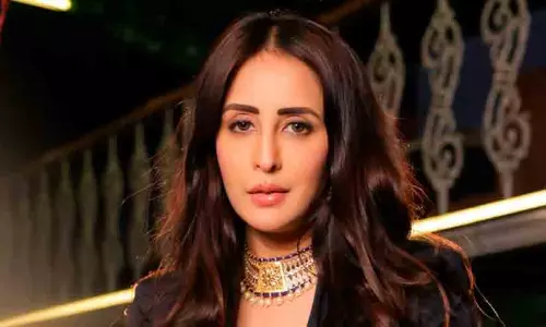 ‘മതം മാറിയത് ആരും നിർബന്ധിച്ചിട്ടല്ല, സ്വന്തം ഇഷ്ടപ്രകാരം’; വെളിപ്പെടുത്തലുമായി നടി ചഹത് ഖന്ന