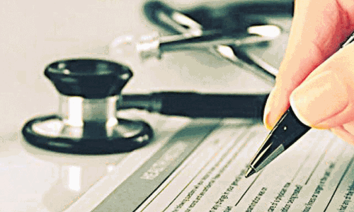 യാത്ര, പരീക്ഷ കേന്ദ്രം എന്നിവയിൽ ആശങ്ക; നീറ്റ് പരീക്ഷ: കുവൈത്തിൽ രജിസ്റ്റർ ചെയ്തു നാട്ടിൽ പോയവർ പ്രതിസന്ധിയിൽ