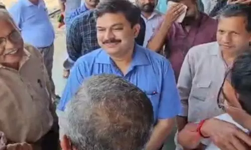 ഡി.ആർ.എം മധുകര്‍ റൗട്ട് റെയിൽവേ സ്റ്റേഷനുകൾ സന്ദർശിച്ചു