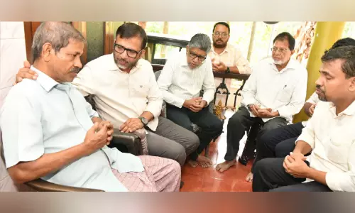 വാൽപാറ ദുരന്തം: മരിച്ചവരുടെ വീടുകൾ ജമാഅത്ത് നേതാക്കൾ സന്ദർശിച്ചു