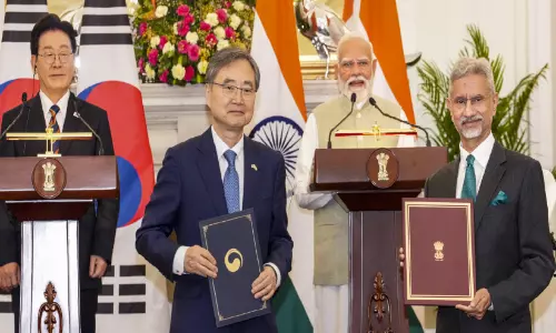 ഇ​ന്ത്യ-​കൊ​റി​യ ഭാ​യീ ഭാ​യീ-കൊ​​റി​​യ​​യു​​മാ​​യി സ​​ഹ​​ക​​ര​​ണം ശ​​ക്ത​​മാ​​ക്കും