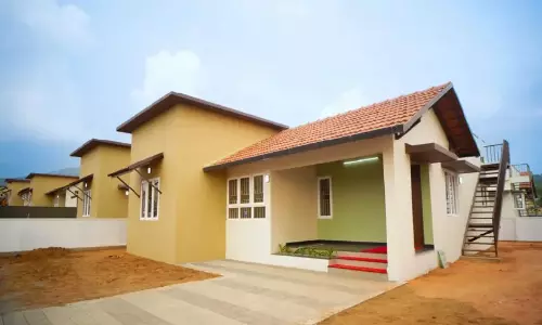 വയനാട് ടൗൺഷിപ്​​: തിരക്കിട്ട നീക്കം, താമസം മേയ്​ ആദ്യമെന്ന് മന്ത്രി