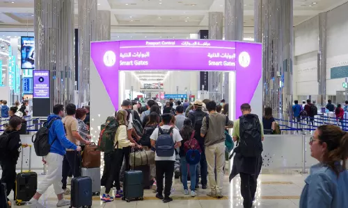 ദുബൈയിലേക്ക് സന്ദർശകരുടെ ഒഴുക്ക് വർധിക്കുന്നു