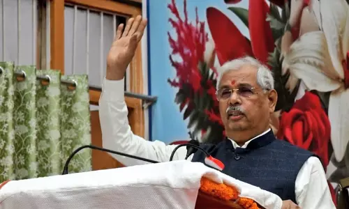 എല്ലാത്തിനും പ്രതിഷേധിക്കുന്നത് ഭാരത സംസ്കാരമല്ല, സിന്ദാബാദ് വിളികളല്ല, ചർച്ചകളും സംവാദങ്ങളുമാണ് വേണ്ടത് -ഗവര്‍ണര്‍