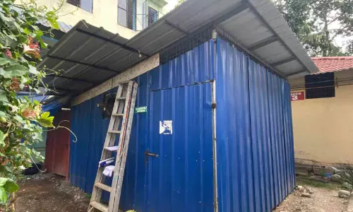 മോ‌ർച്ചറിയിൽ മൃതദേഹം അഴുകിയ സംഭവം; ജീവനക്കാരനെതിരെ നടപടി