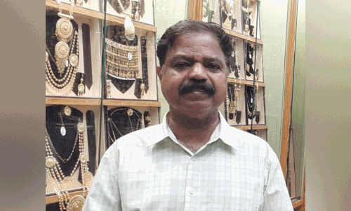 മുന്‍ പ്രവാസി നാട്ടില്‍ നിര്യാതനായി