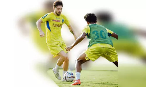 തട്ടകത്തിൽ തുടരട്ടെ...; ബ്ലാ​സ്റ്റേ​ഴ്സ് ഇ​ന്ന് ഒ​ഡി​ഷക്കെ​തി​രെ