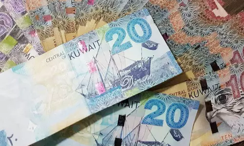 ‘വേതനം സമയബന്ധിതമായി നൽകണം’