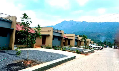 ഉ​രു​ൾ ദു​ര​ന്തം: ലീ​ഗി​ന്റെ വീ​ടു​ക​ളി​ൽ കു​ടും​ബ​ങ്ങ​ൾ 25 മു​ത​ൽ താ​മ​സം തു​ട​ങ്ങും