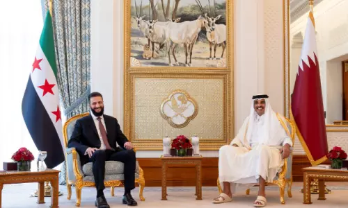 ഔ​ദ്യോ​​ഗി​ക സ​ന്ദ​ർ​ശ​നം ഖ​ത്ത​ർ അ​മീ​ർ -സി​റി​യ​ൻ പ്ര​സി​ഡ​ന്റ് കൂ​ടി​ക്കാ​ഴ്ച