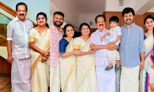 ‘ഇടറിയപ്പോൾ തണലായവൾ, മക്കൾക്ക് അവൾ അച്ഛനും അമ്മയും’; പ്രിയതമക്ക് വിവാഹവാർഷികാശംസകളുമായി രമേശ് ചെന്നിത്തല