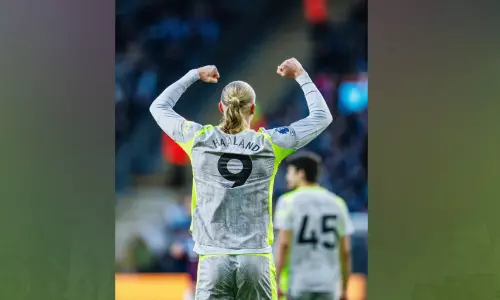 ഹോ​ട്സീ​റ്റി​ൽ സി​റ്റി ന​മ്പ​ർ വ​ൺ