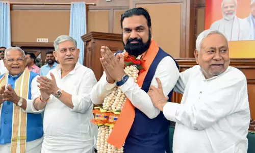 സമ്രാട്ട്; ഈ പേരിൽ പലതുമുണ്ട്