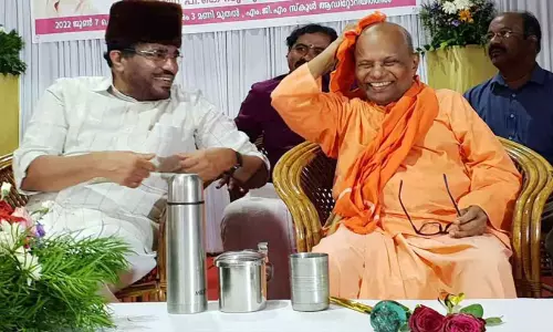 ഗുരു മുനിനാരായണ പ്രസാദ്: അറിവിന്റെ നിറവിൽ ജ്വലിച്ച ആചാര്യൻ