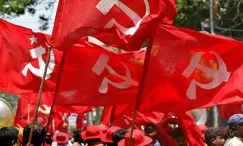 വി.എസിന്‍റെ മകനെതിരെ നിലപാട് കടുപ്പിച്ച് സർക്കാറും സി.പി.എം അനുകൂല സംഘടനയും