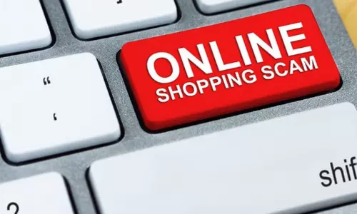 299 രൂപക്ക് ചുരിദാർ എന്ന് ഫേസ്ബുക്ക് പരസ്യം; ഓർഡർ ചെയ്ത യുവതിക്ക് നഷ്ടമായത് ഒരു ലക്ഷം