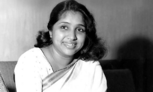 പ്ര​ണ​യ​മേ നീ​യാ​ണ്   ആ​ശ