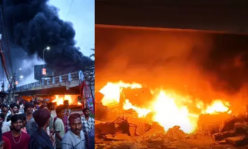 പുല്ലേപ്പടിയിൽ വീണ്ടും തീപിടിത്തം; ആളിക്കത്തിയത് ഒരു മണിക്കൂർ