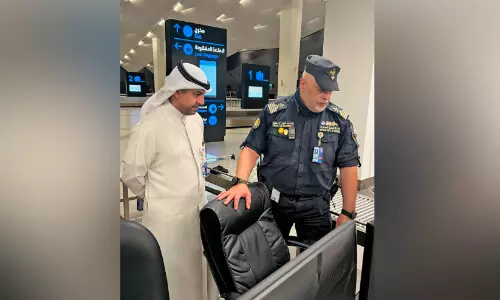 കുവൈത്ത് വിമാനത്താവളം പൂർണ പ്രവർത്തന സജ്ജം; ടെർമിനൽ -4 ഉന്നത ഉദ്യോഗസ്ഥൻ സന്ദർശിച്ചു