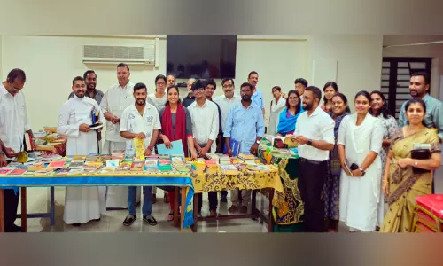 പുസ്തക പ്രദർശനം സംഘടിപ്പിച്ചു