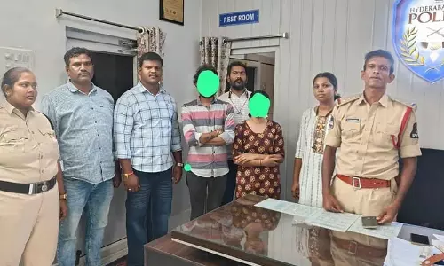 പൊലീസിനെ പേടിപ്പിക്കാൻ ആത്മഹത്യാ നാടകം; പിന്നാലെ കുടുങ്ങിയത് വൻ മോഷണം; ഹൈദരാബാദിൽ വീട്ടുജോലിക്കാരിയും ഭർത്താവും പിടിയിൽ