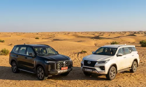 MG Majestor and Toyota Fortuner