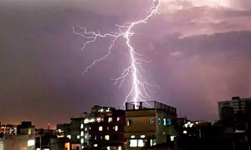 ബംഗ്ലാദേശിൽ ഇടിമിന്നലേറ്റ് 14 മരണം; മരിച്ചവരിൽ പത്തു വയസ്സുകാരനും