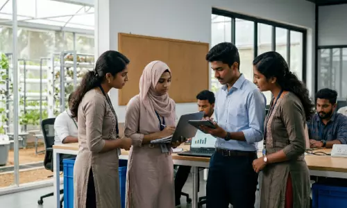 ബിരുദ കോഴ്സുകളിൽ ഇന്റേൺഷിപ്; നയവും നടത്തിപ്പും