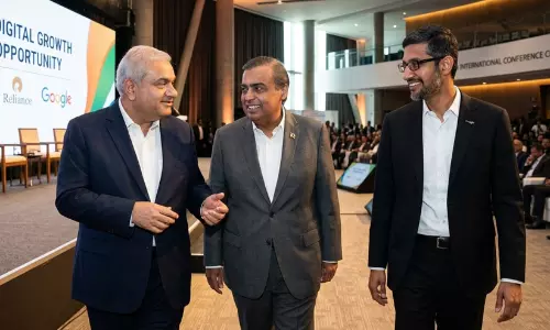 എന്തുകൊണ്ട് വിശാഖപട്ടണം? കോടികളുടെ എ.ഐ ഡാറ്റാ സെന്റർ ഹബ്ബുകൾ നിർമിക്കാൻ ഗൂഗ്ളും അദാനിയും റിലയൻസും