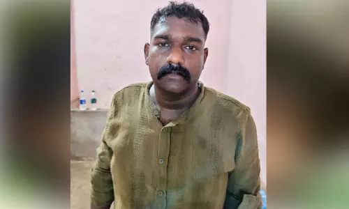 നഗ്നചിത്രം ഉപയോഗിച്ച് പണംതട്ടാൻ ശ്രമം: പൊലീസുകാരൻ അറസ്റ്റിൽ