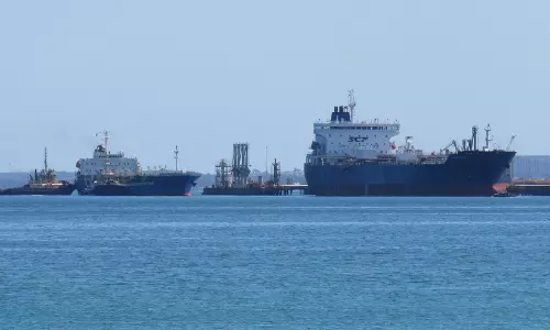 അമേരിക്കൻ ഉപരോധം പാളുന്നു? ഹുർമുസ് തുറക്കാൻ  ലോകരാജ്യങ്ങളുടെ സഹായം തേടി യു.എസ്