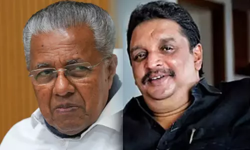 ‘പിണറായി പ്രതിപക്ഷ നേതാവാകുമോ? മുഖ്യമന്ത്രിയാവാൻ കൊള്ളാവുന്ന ഒത്തിരി പേർ ഇവിടെയുണ്ട്, അപ്പുറത്ത് അതില്ല’ -ഷിബു ബേബി ജോൺ