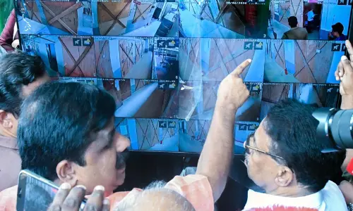 സ്ട്രോങ് റൂം വിവാദം; ചട്ടലംഘനമില്ല -കോഴിക്കോട് ജില്ല കലക്ടർ