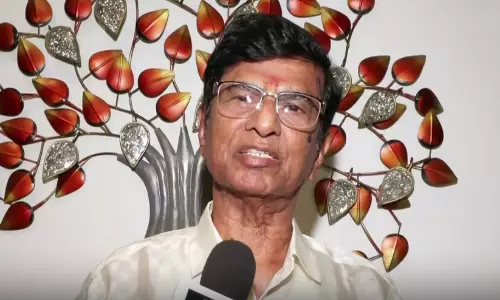 ഇത് ചരിത്ര വിജയം; മകൻ തമിഴ്‌നാടിന്റെ മുഖ്യമന്ത്രിയാകാൻ പോകുന്നുവെന്ന് വിജയ് യുടെ പിതാവ്