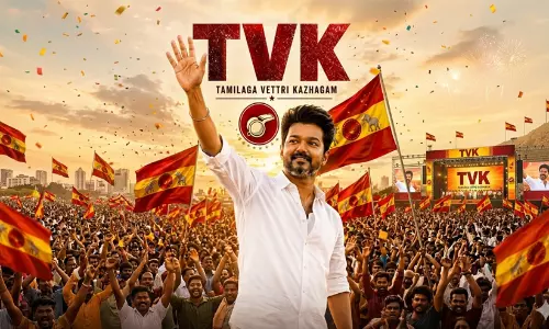 തമിഴ് മണ്ണിൽ വിജയ് തരംഗം; രാഷ്ട്രീയ കളിക്കളത്തിൽ ടി.വി.കെയെ മുന്നിലെത്തിച്ച മാസ്റ്റർ പ്ലാൻ ഇതാണ്...