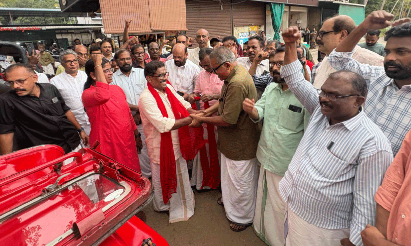 കയ്പമംഗലത്ത് വീണ്ടും ചുവപ്പൻ വിജയഗാഥ കയ്പമംഗലത്ത് വീണ്ടും ചുവപ്പൻ വിജയഗാഥ